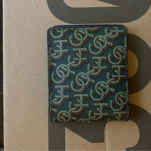 Coach Green Monogram Wallet - Picture 2 of 4